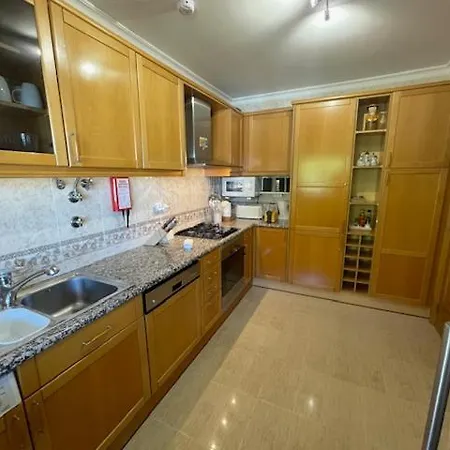 Escape With A Large Balcony And Parking Apartment *