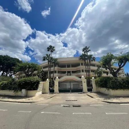 Escape With A Large Balcony And Parking * Vilamoura