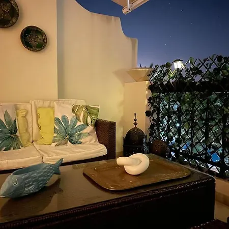 Escape With A Large Balcony And Parking Apartment *