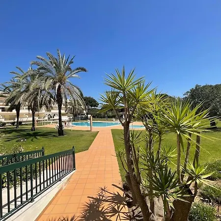 Lejlighed Escape With A Large Balcony And Parking *