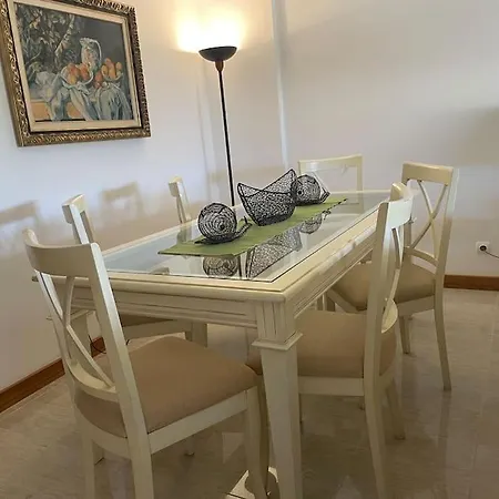 Escape With A Large Balcony And Parking Vilamoura